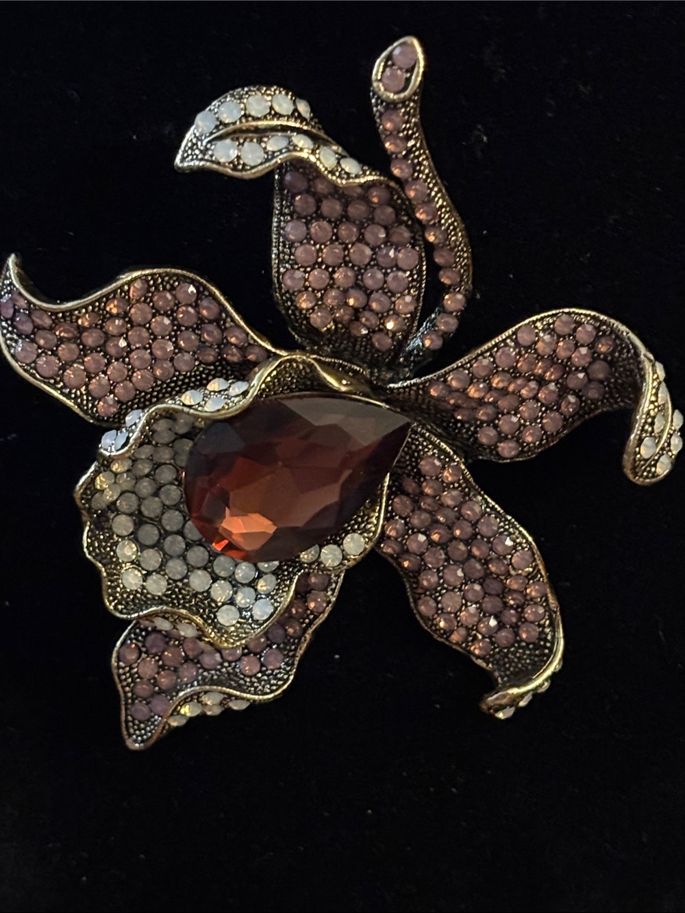 Vintage-Inspired Purple Crystal Flower Brooch